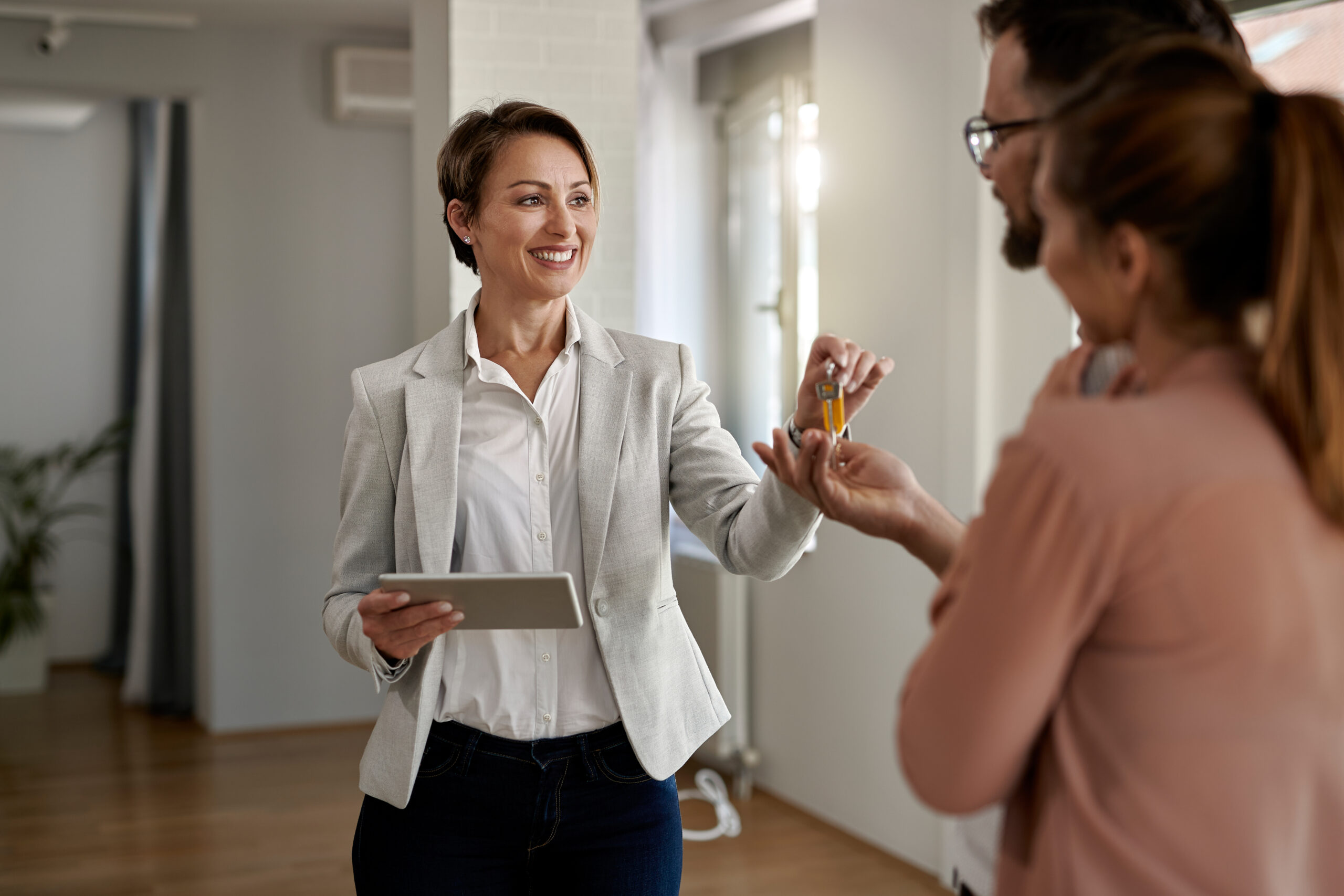 agente inmobiliaria broker inmobiliaria